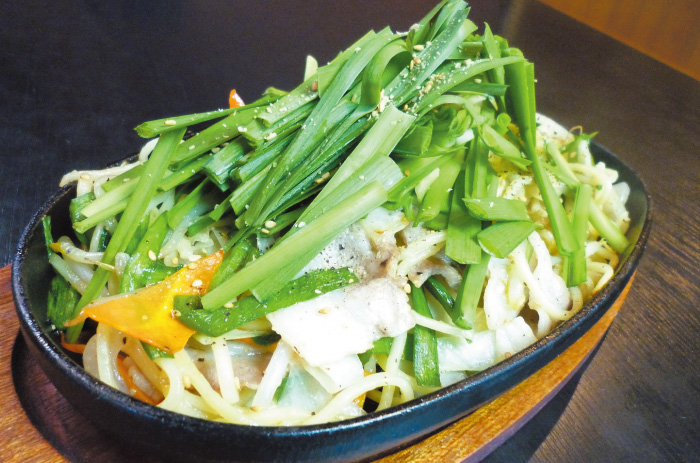 香南ニラ塩焼そば